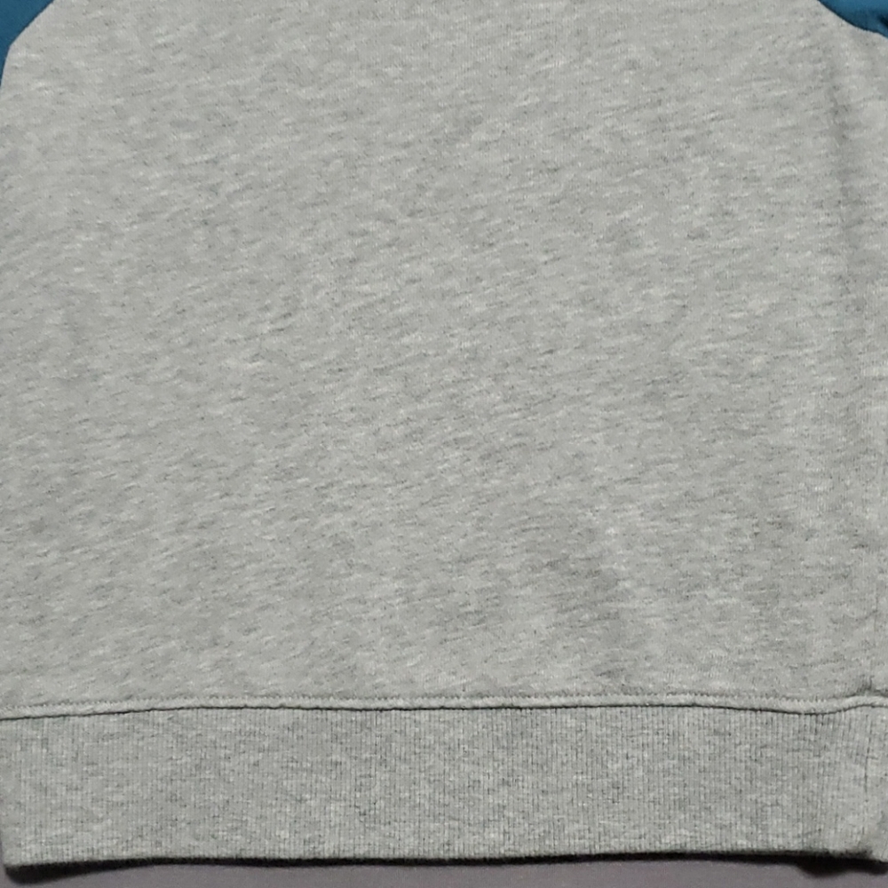 Sweatshirt - Picture 3 of 11